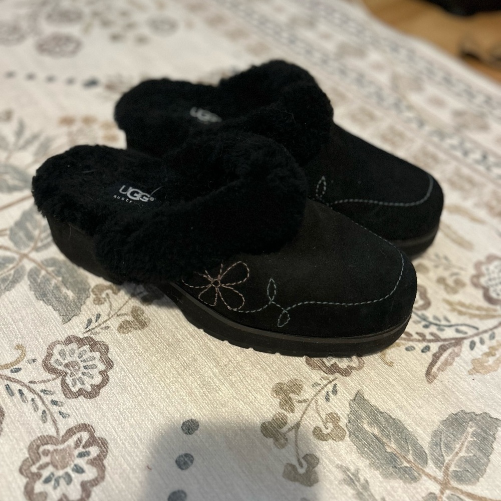UGG Black floral embroidered clogs